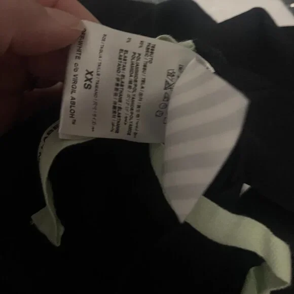 Off-White Cropped Turtleneck Sweatshirt Size XXS COA included - Picture 5 of 5